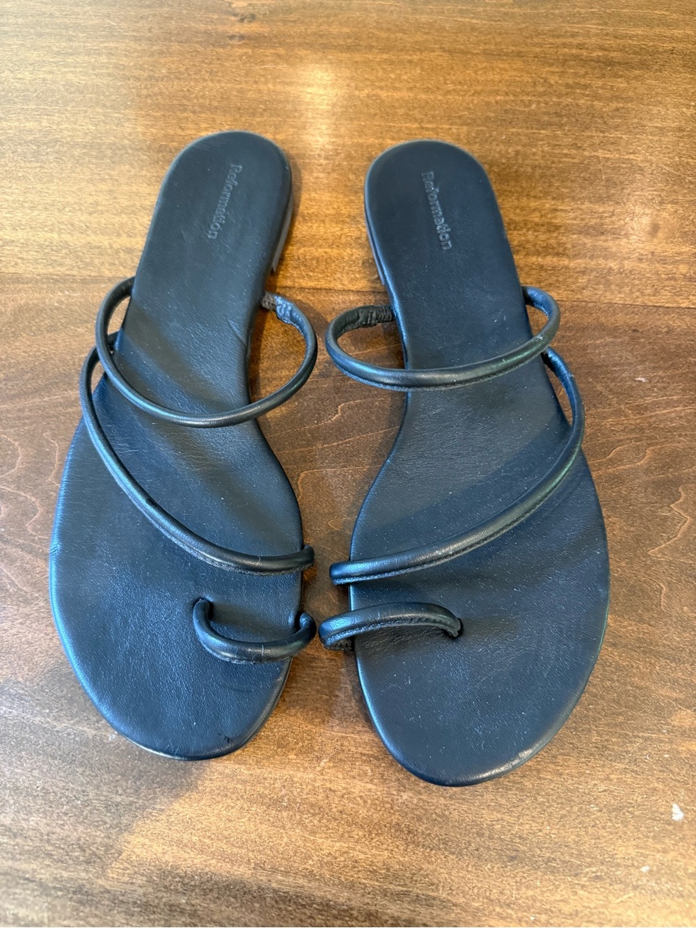Reformation Minimalist Black Strappy Women's Slide Sandals- Size 9